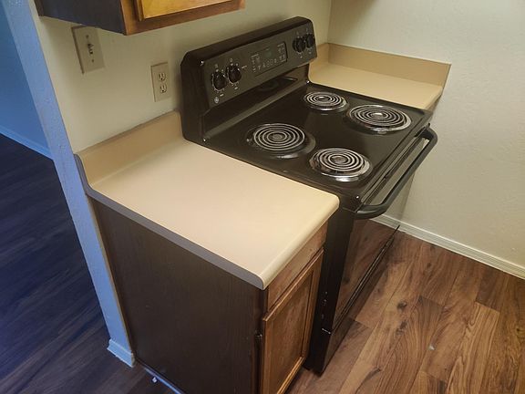 2nd image of 8037 N 48th Ave