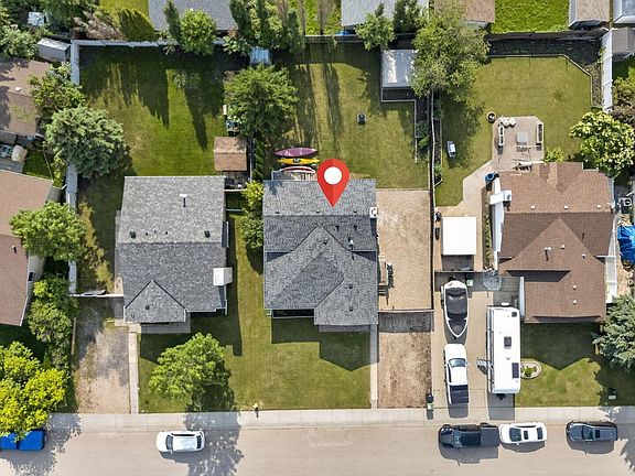 3rd image of 3218 41st St