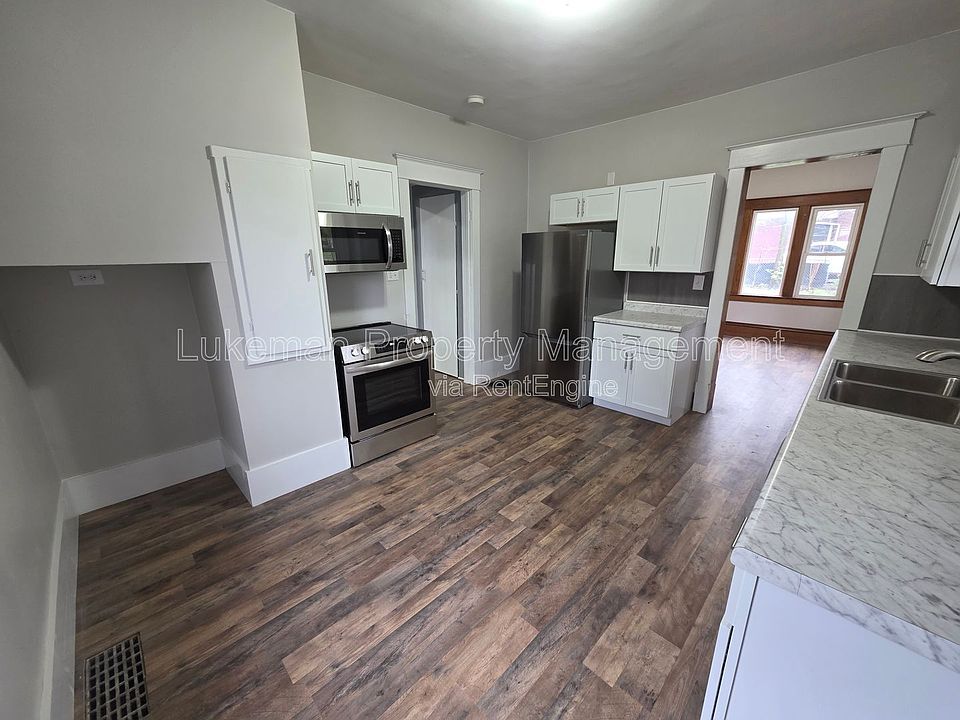 1st image of 39 Byron St