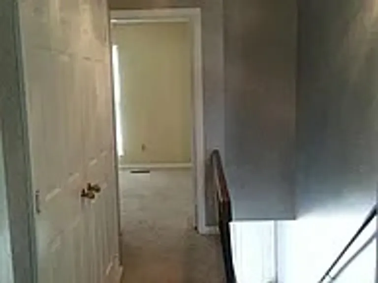 3697 Heathrow Dr — Photo 13