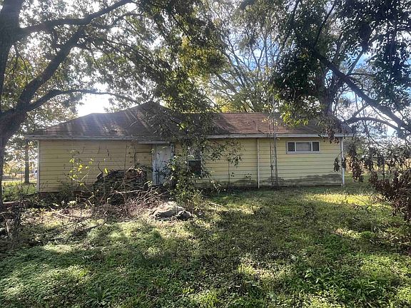 2nd image of 6775 County Road 3109