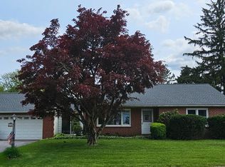 1504 Cardinal Dr, E Fallowfield, PA 19320