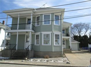 15 Cliff St, Central Falls, RI 02863
