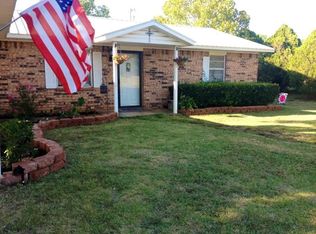 1908 W Tishomingo Ave, Sulphur, OK 73086