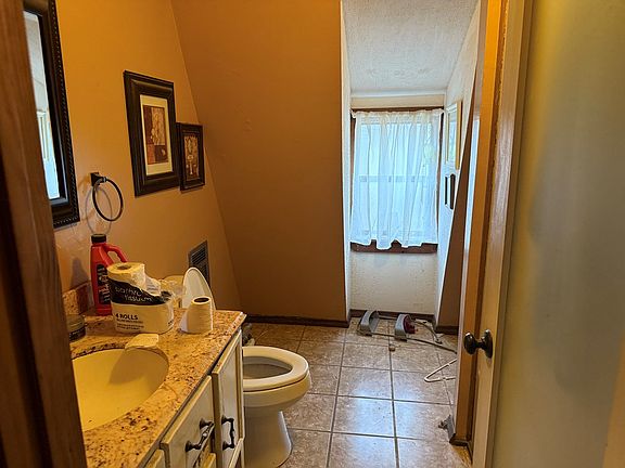 12th image of this home