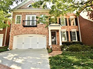 2432 Loxford Ln, Alpharetta, GA 30009