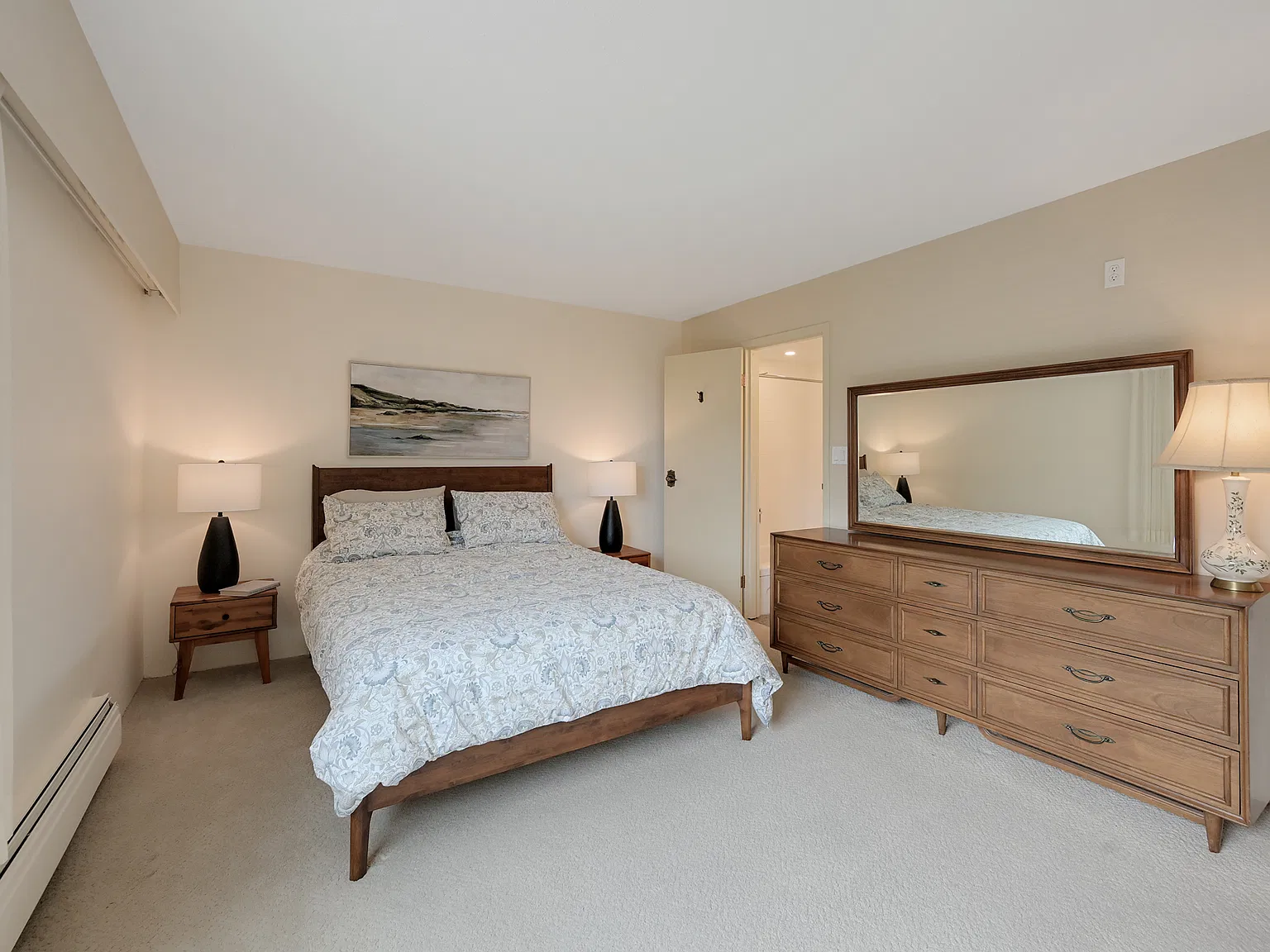 2 bed, 1400 sqft, $3,650 — Photo 2
