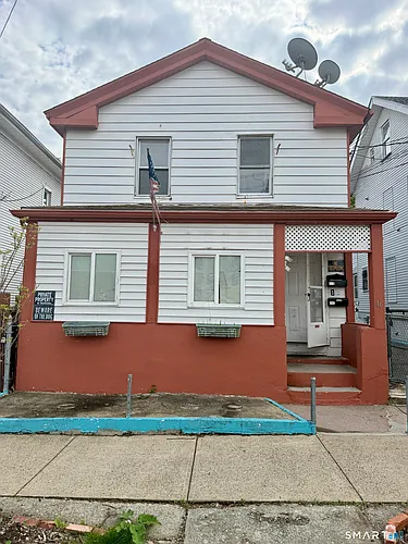 16 Daggett St Photo 1