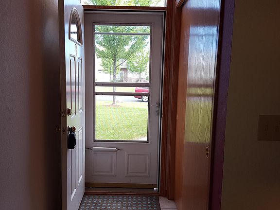 2nd image of 1301 College Ave Unit 4B
