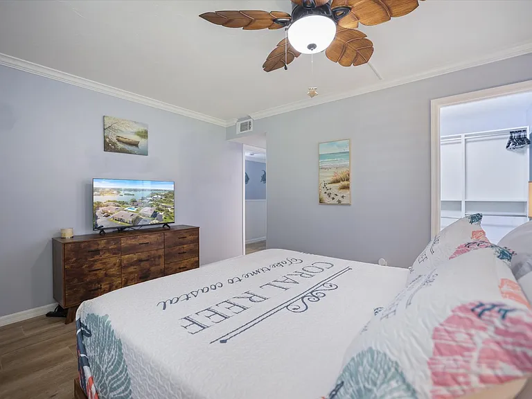 101 Louella Ln #15 — Photo 14