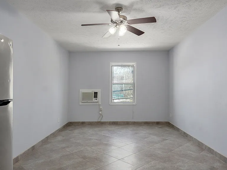 22140 Main St #8 — Photo 1