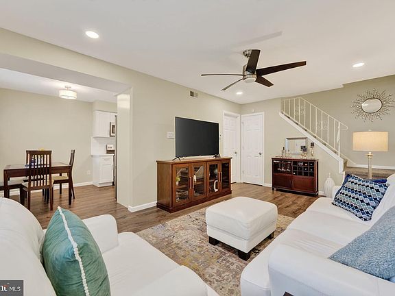 5th image of 5200 Hilltop Dr #137