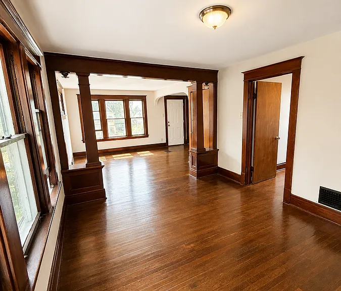25 Ullman St #2 — Photo 2