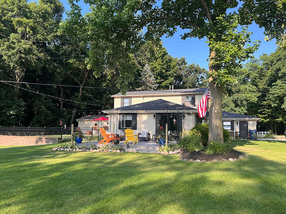 1st image of 20070 Parkway Ave