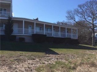 47 Rampasture Rd APT 1, Hampton Bays, NY 11946