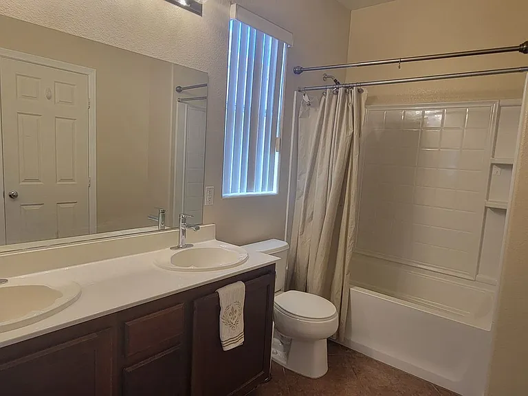 3833 Bowers Hollow Ave — Photo 22