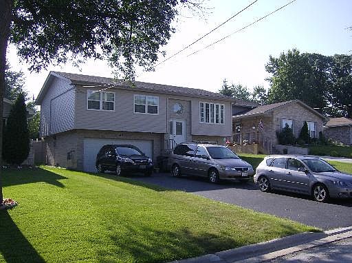 1st image of 16009 S Oak Ave