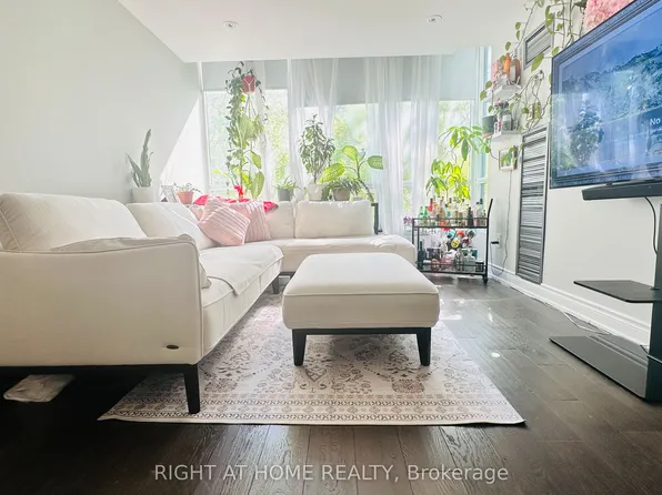 3050 Ellesmere Rd, Toronto, ON