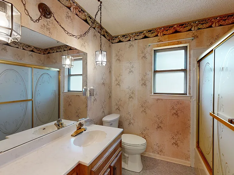 1711 Redwood Dr — Photo 12