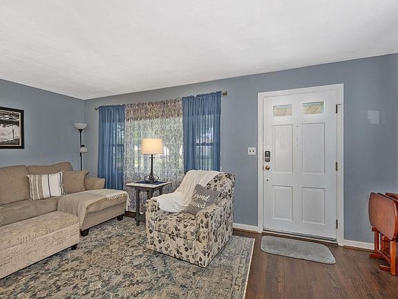5th image of 5067 Southview Dr