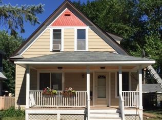 209 17th Ave N, Hopkins, MN 55343