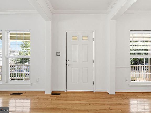 3rd image of 20 Houser Dr