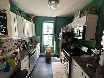 Rented by Premier Metro Realty Corp