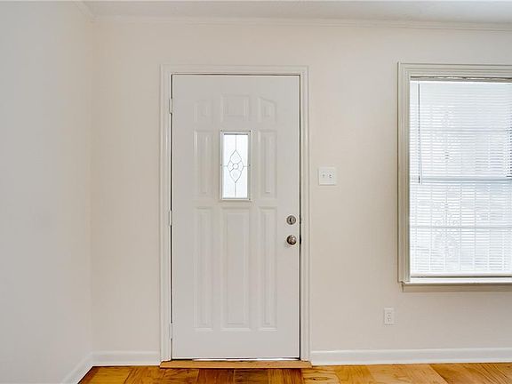 4th image of 781 Jadewood Dr