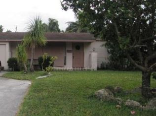 2341 Utopia Dr, Miramar, FL 33023