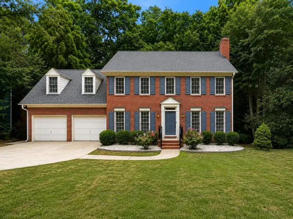 1013 New Chester Ct, Apex, NC 27502