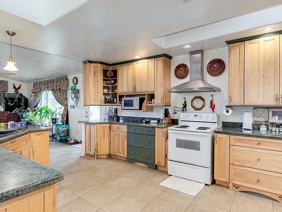 5th image of 7508 N 185th Ave