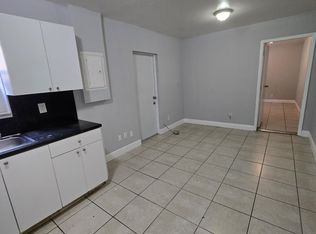 1012 NW 2nd Ave APT 6, Hallandale Beach, FL 33009