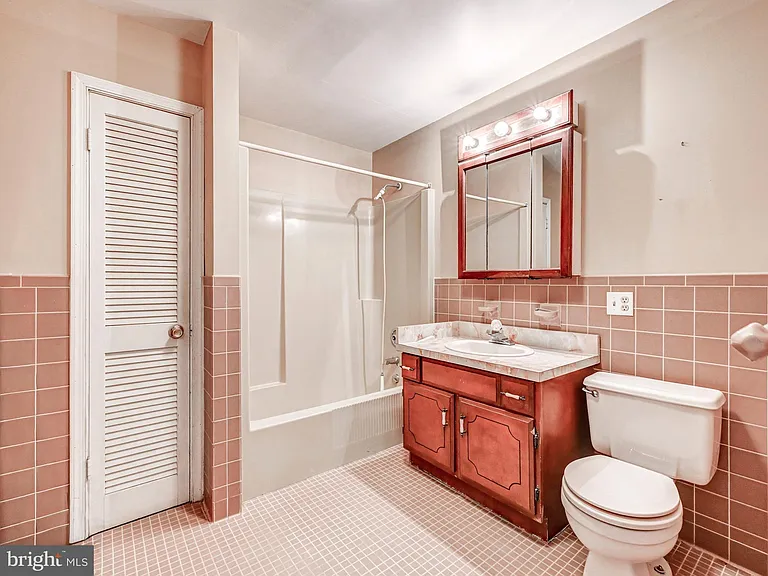 1552 Glencoe Rd — Photo 35