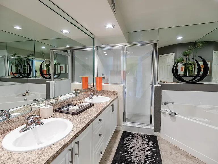 The Charleston Apartment Boca Raton
