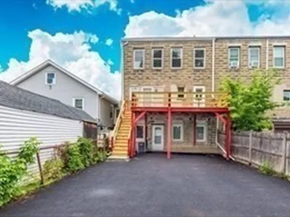 680 Boylston St #1, Newton Center, MA 02459