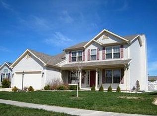 306 Dropseed Dr, Savoy, IL 61874