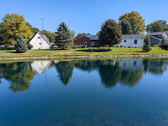 5th image of 8520 Apple Blossom Ln