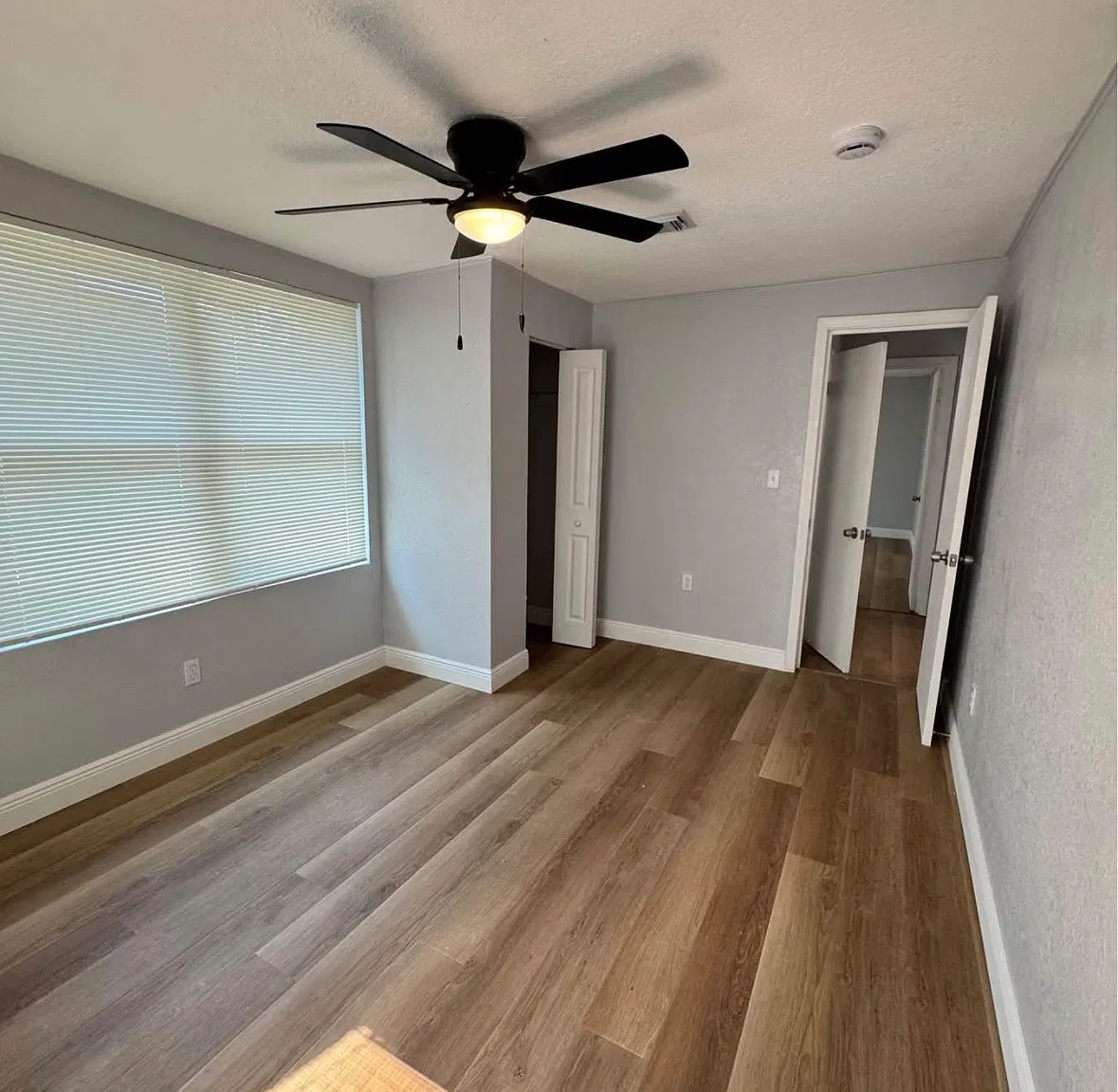 3 bed, 1200 sqft, $1,850 — Photo 3