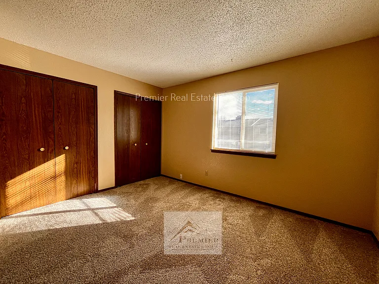 2126 Boston Ter — Photo 8