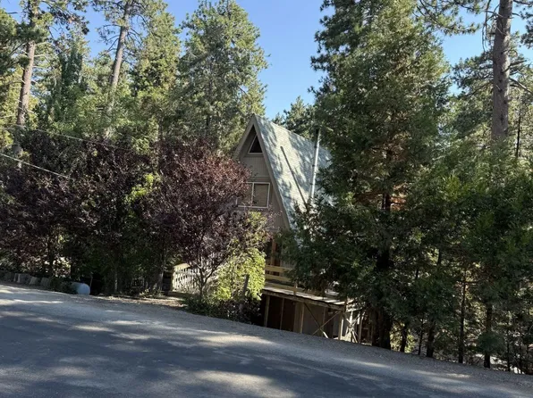 52811 Pine Cove Rd, Idyllwild, CA 92549