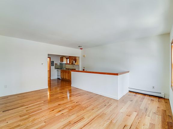 2nd image of 80 Wright Ave