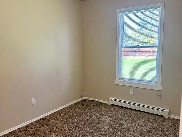 1001 E Missoula Ave — Photo 15