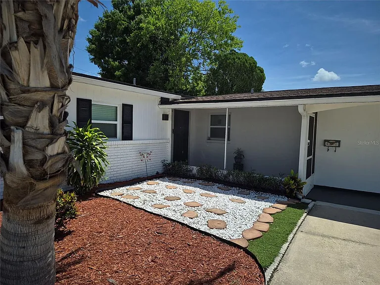 7709 W Hanna Ave — Photo 4