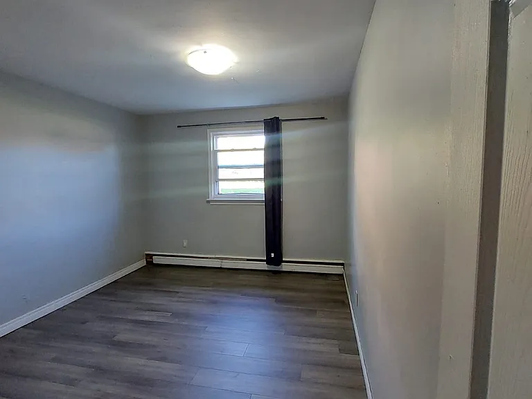 110 Breton Rd #5 — Photo 6