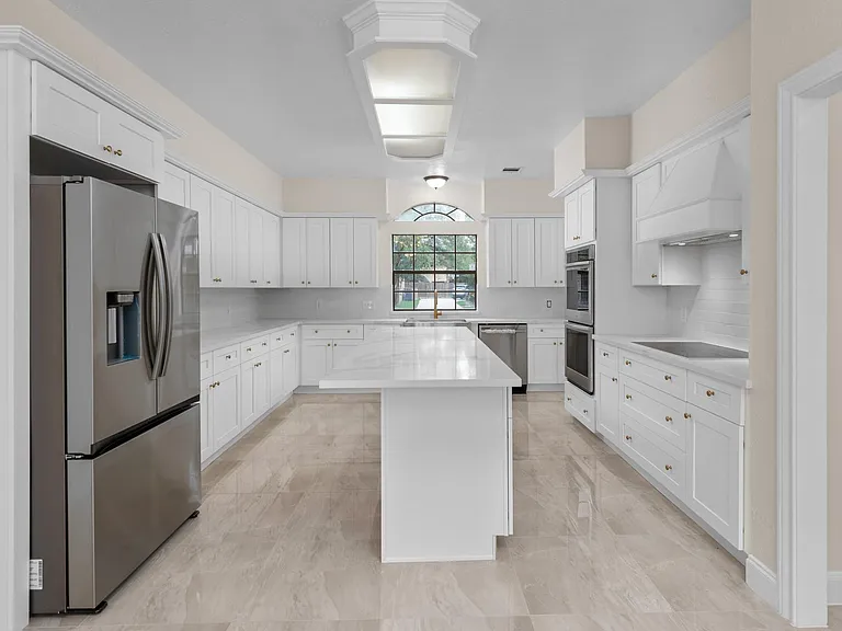 17402 Wilton Park Ct — Photo 22