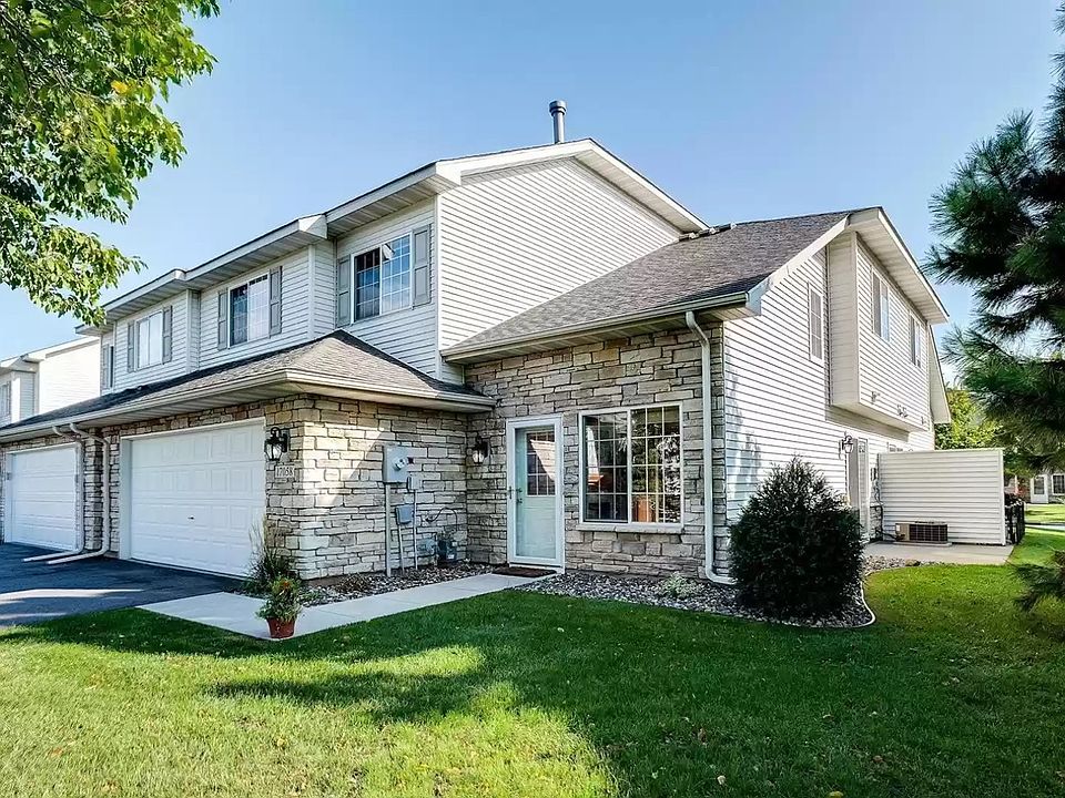 1st image of 17058 Eagleview Way