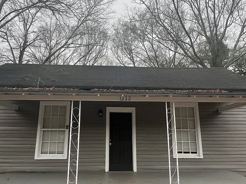 1222 Troup St
