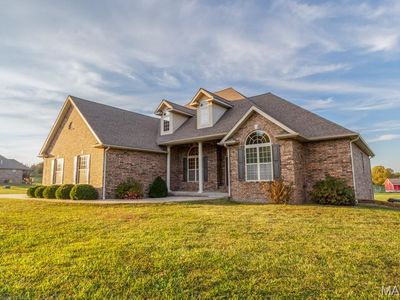 22805 Green Hills Rd, Lebanon, MO, 65536