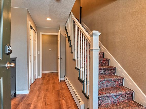 5th image of 462 Virginia Ave