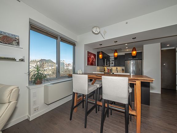 3rd image of 321 W 110th St APT 11A
